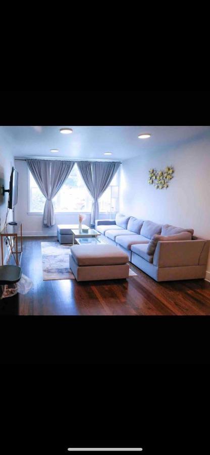 Lovely 1-Bedroom Rental Unit With Free Parking Washington Exterior photo