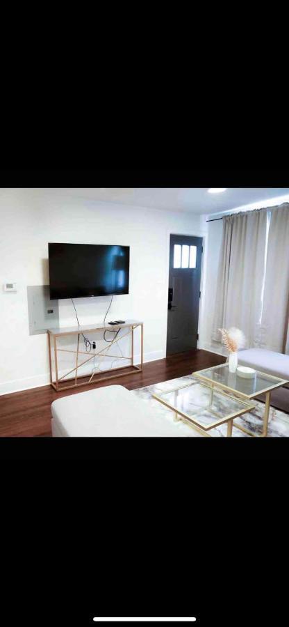 Lovely 1-Bedroom Rental Unit With Free Parking Washington Exterior photo
